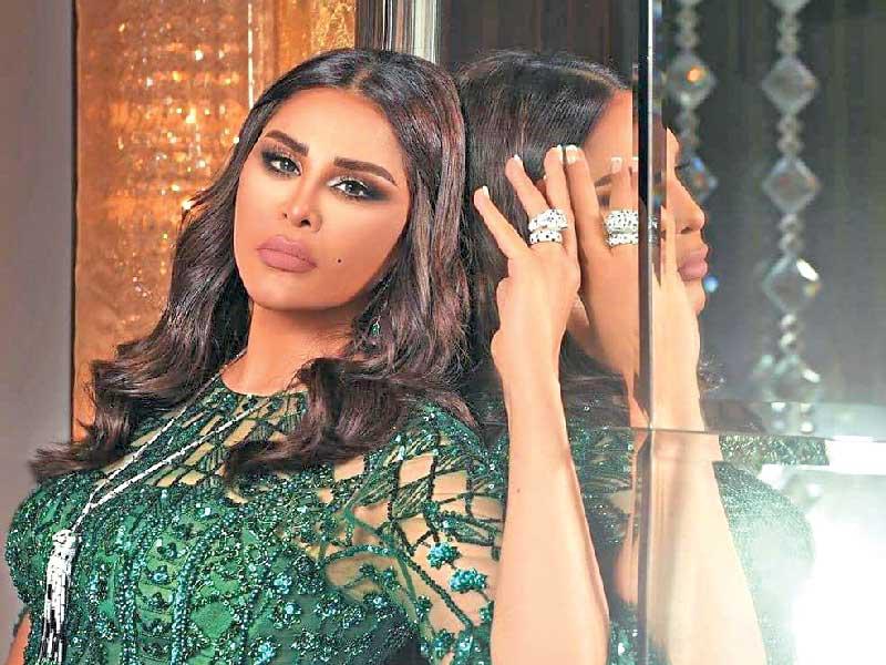 ​الفنانة أحلام