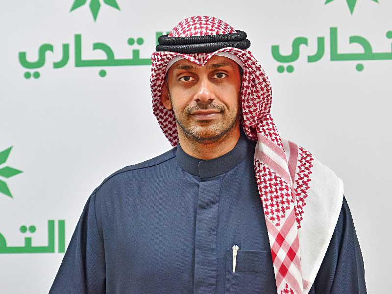 عبدالعزيز الزعابي المدير العام بالوكالة لقطاع الخدمات المصرفية للأفراد