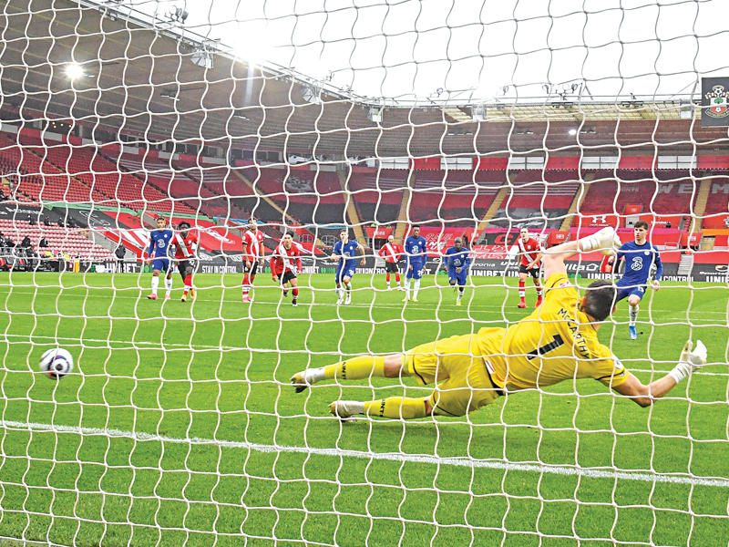 ماونت نجم تشلسي يحرز هدفه في مرمى ساوثهامبتون