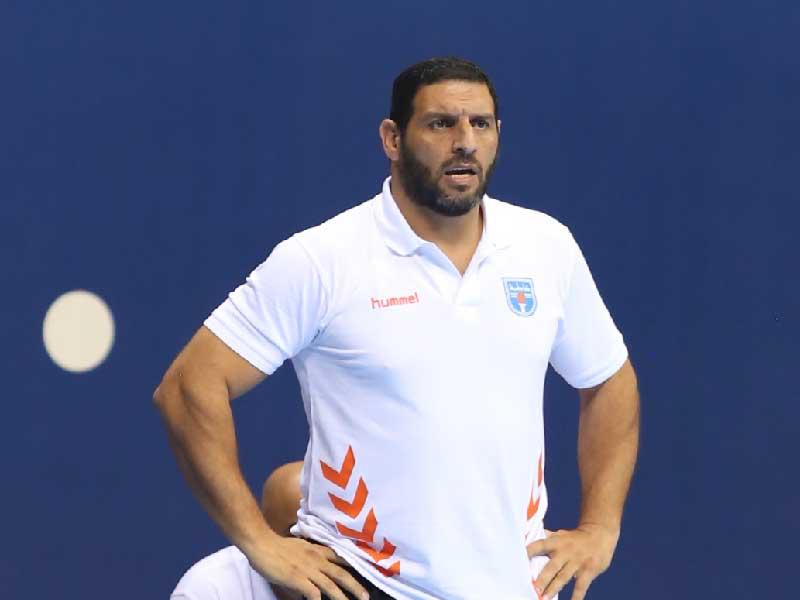  المدير الفني لفريق كرة اليد بنادي كاظمة المصري مروان رجب