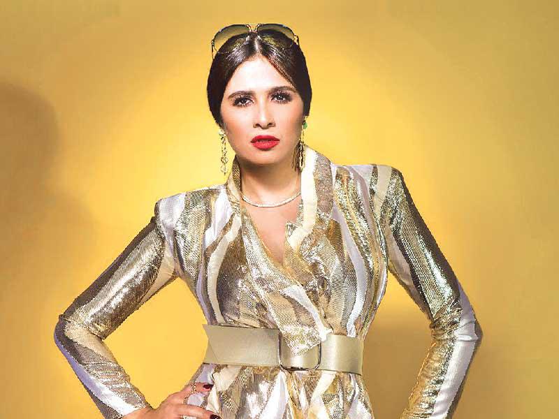 الممثلة ياسمين عبدالعزيز