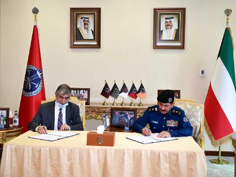 خلال توقيع البروتوكول