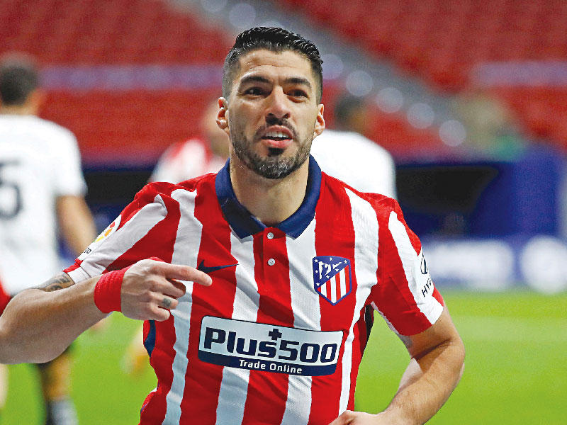 المهاجم الأوروغوائي لويس سواريز