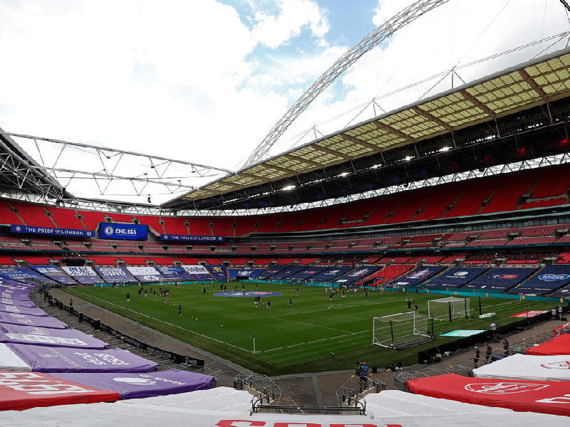 ملعب كرة قدم