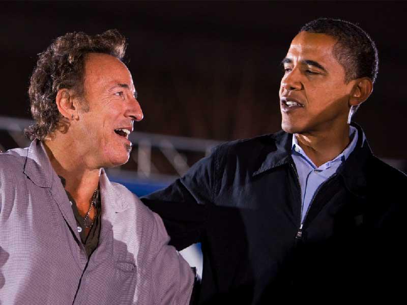 الرئيس الأميركي الأسبق باراك أوباما مع نجم الروك بروس سبرينغستين