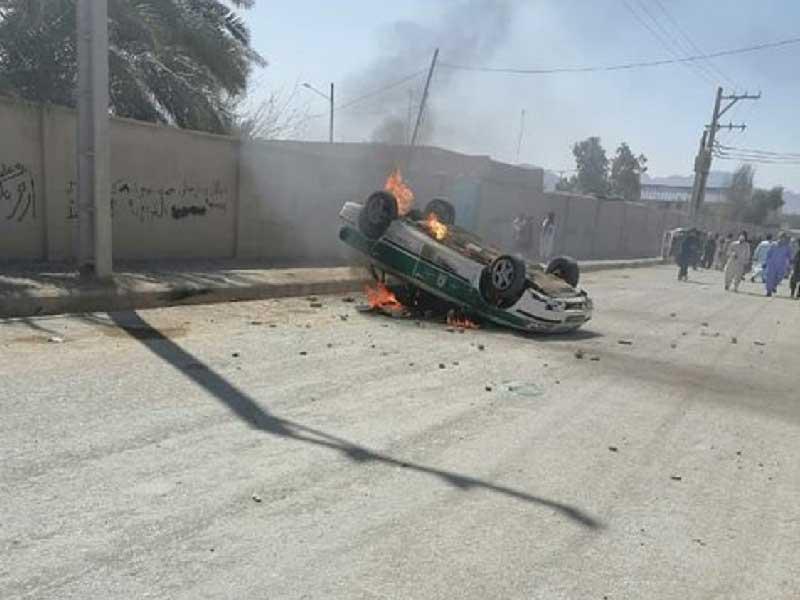 إضراباً عاماً احتجاجاً على أحداث الاثنين الماضي جنوبي شرق إيران