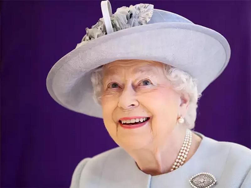 الملكة إليزابيث الثانية