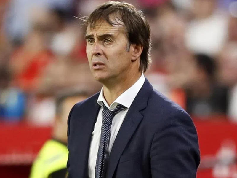 المدير الفني لإشبيلية جولين لوبيتيجي