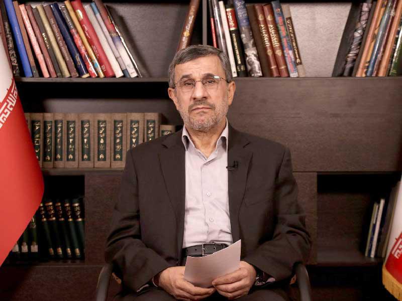 الرئيس الإيراني السابق محمود أحمدي نجاد 