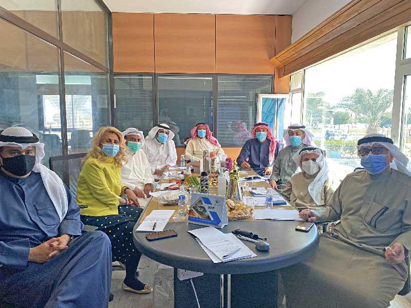 جانب من اجتماع مجلس إدارة الاتحاد 