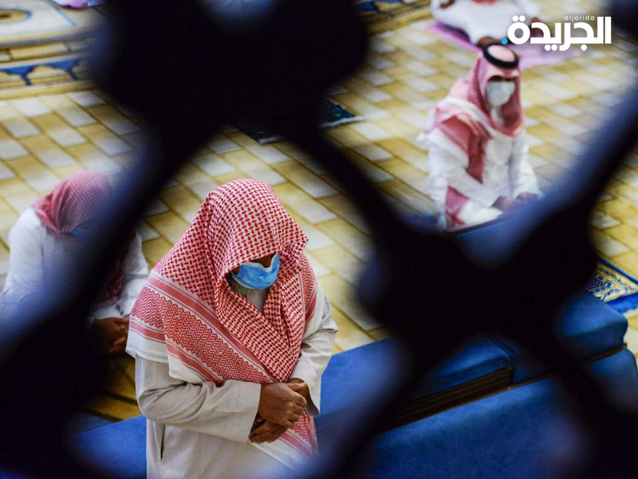 السعودية تعلن إغلاق 10 مساجد مؤقتاً