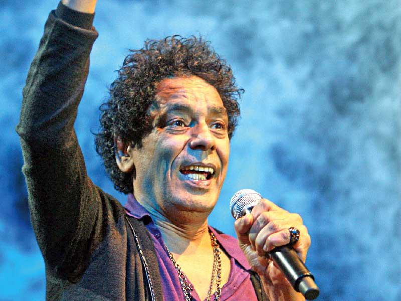 الفنان ​محمد منير