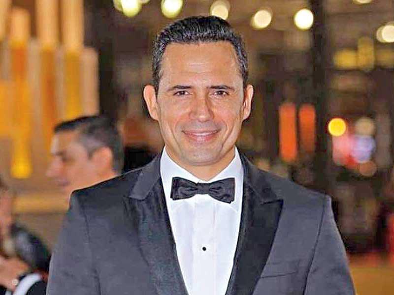 الفنان التونسي ظافر العابدين