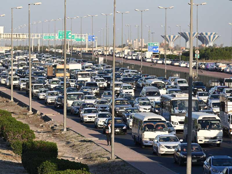 اختناق مروري قبل ابتداء وقت الحظر الجزئي 