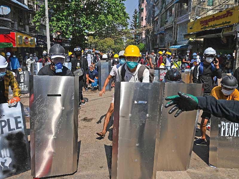 الجيش في ميانمار 