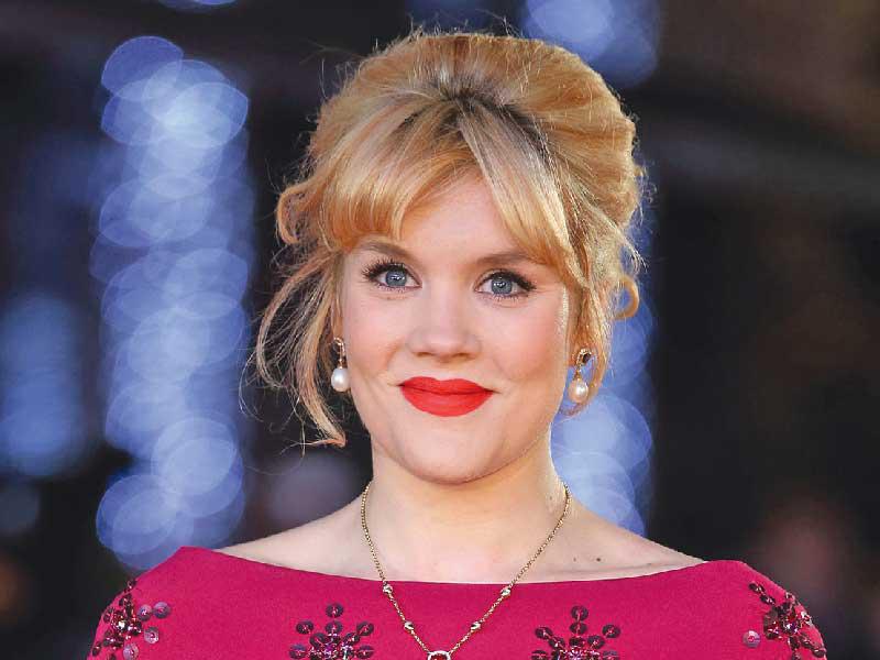 المخرجة إميرالد فينيل