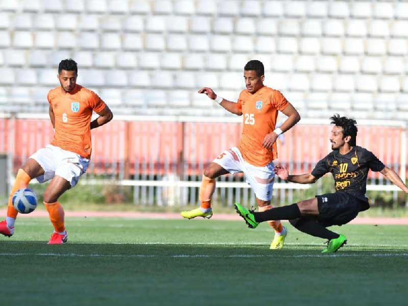 تسديدة سيف الحشان في طريقها لشباك كنكوني