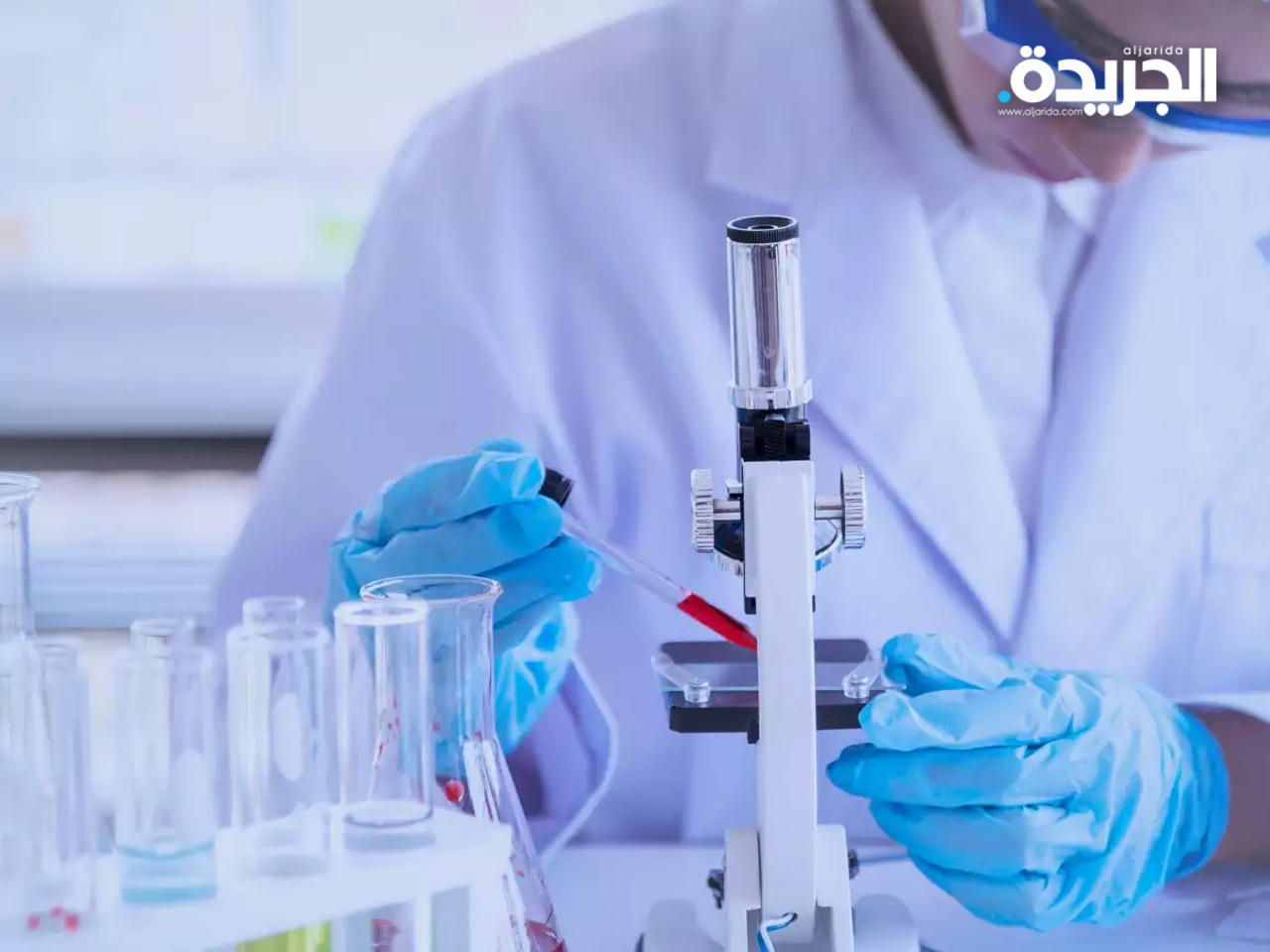 ايرلندا توصي بتعليق استخدام لقاح استرازينيكا