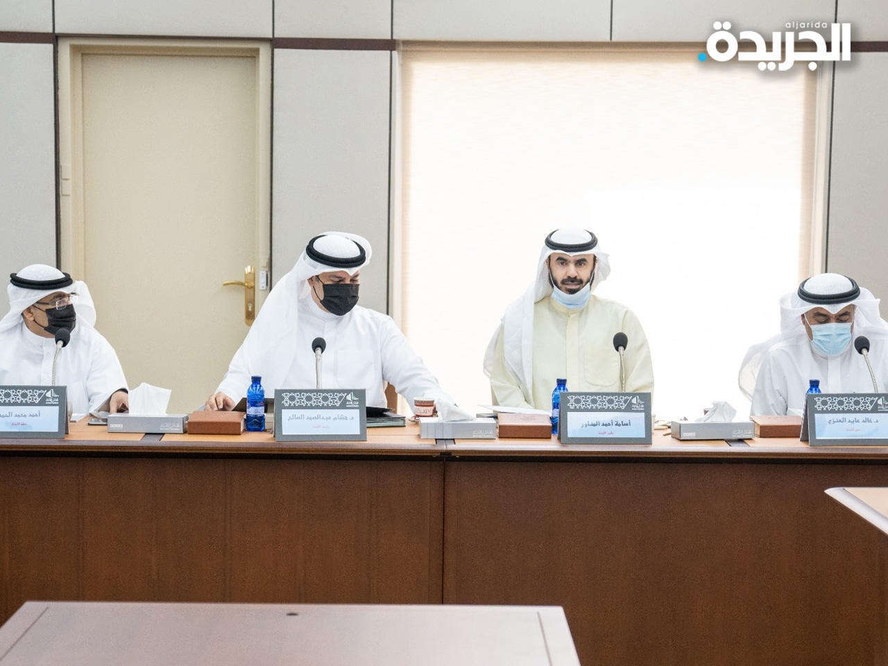 المناور خلال اجتماع لجنة الأولويات البرلمانية