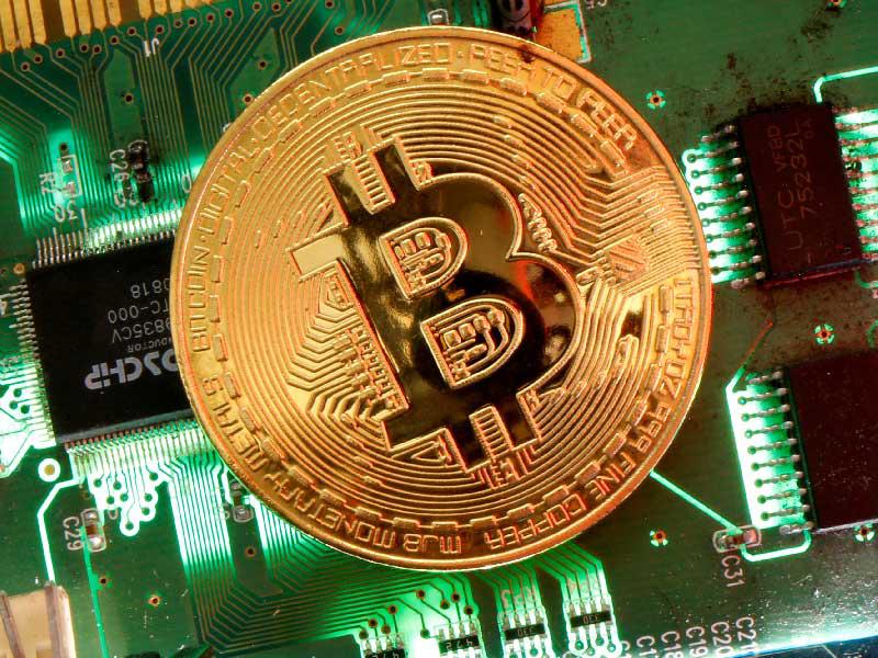 العملات المشفرة 