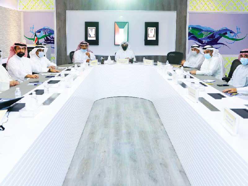 جانب من اجتماع مجلس إدارة الهيئة العامة للرياضة 