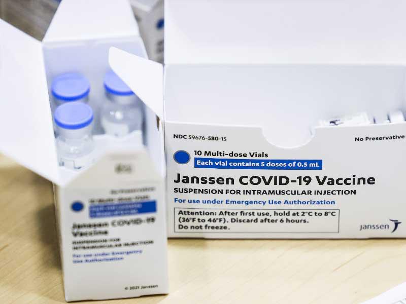 لقاح «جونسون آند جونسون» 