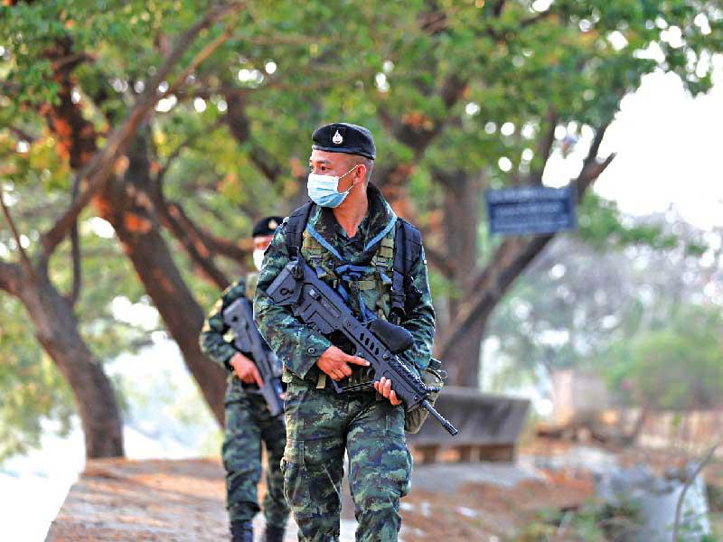 العسكريون الحاكمون في ميانمار 