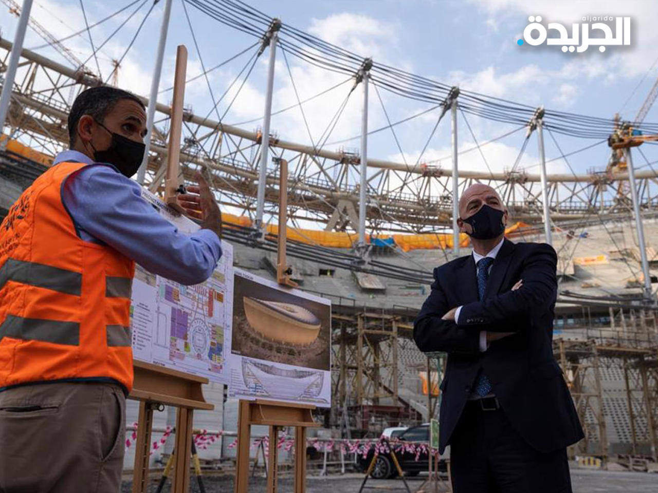 إنفانتينو في زيارة سابقة لأحد الاستادات الرياضية