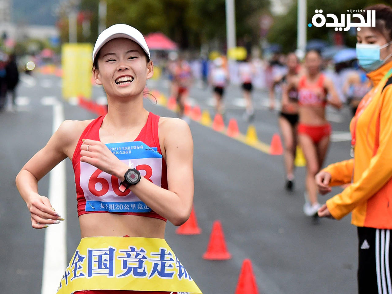 الصينية يانغ جيايو