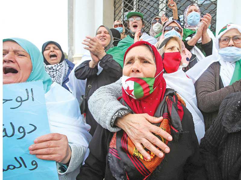 تجمع نسائي يناشد بمقاطعة الانتخابات البرلمانية في الجزائر