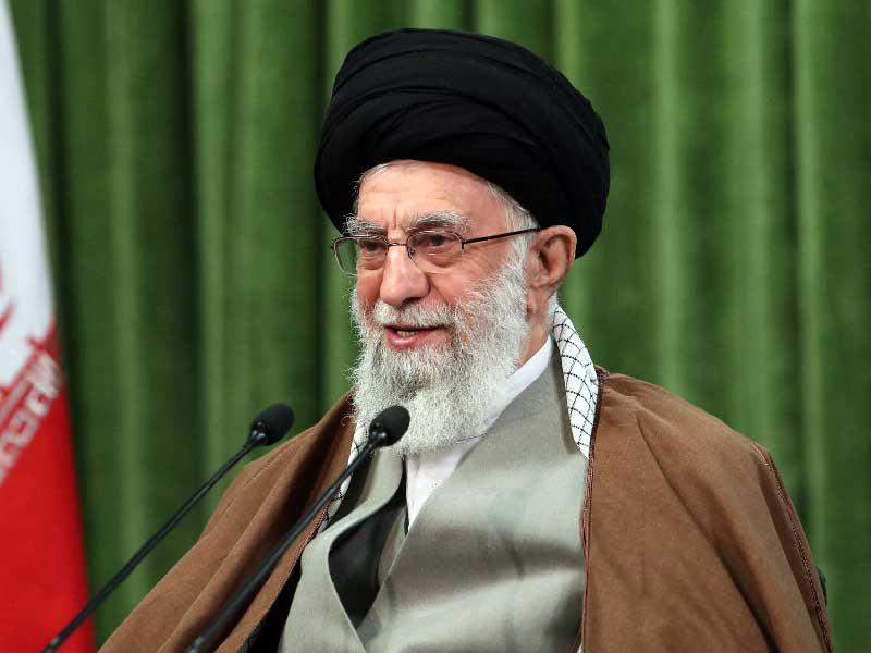 المرشد الأعلى في إيران علي خامنئي