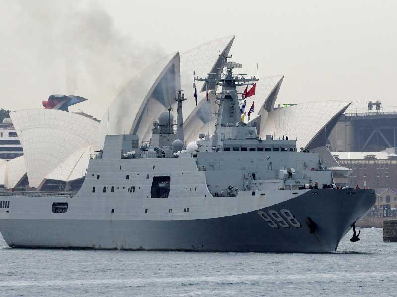 الفلبين تتهم الصين بالتوغل في مياهها