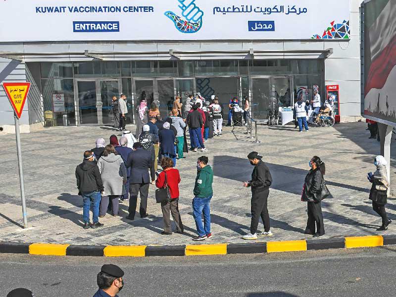 جانب من حملات التطعيم في مركز أرض المعارض