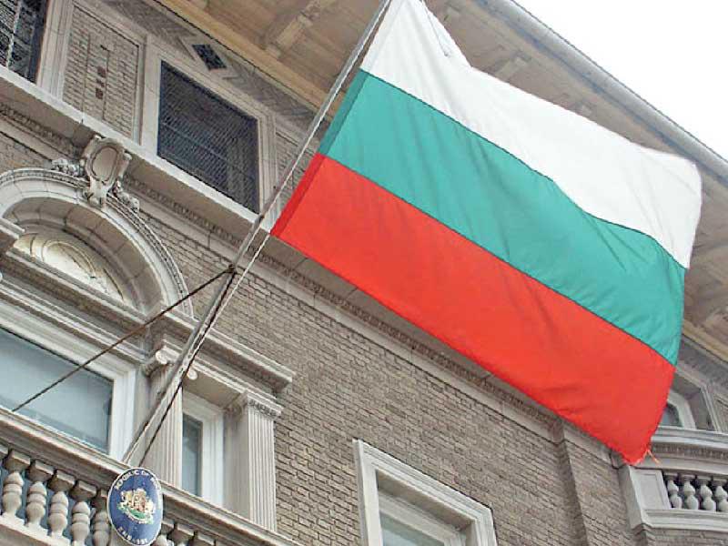 بلغاريا تطرد دبلوماسيّين روسيين بتهمة التجسُّس