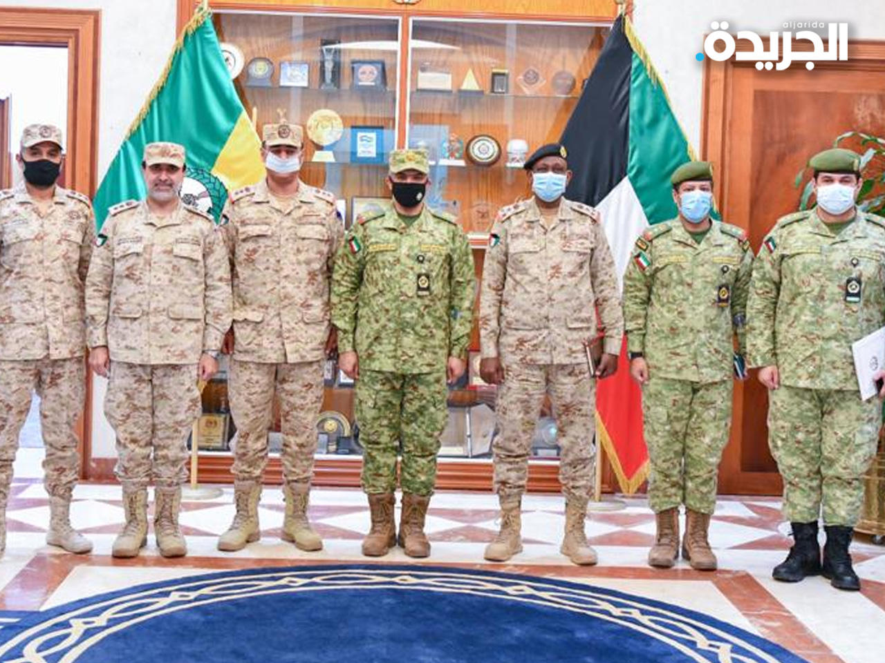 المعاون للعمليات والتدريب في الحرس الوطني، اللواء الركن فالح شجاع خلال استقباله وفداً من الجيش الكويتي