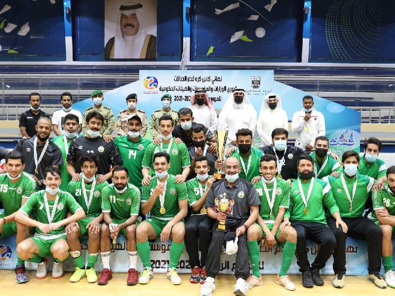 الحرس الوطني متوجاً بكأس البطولة