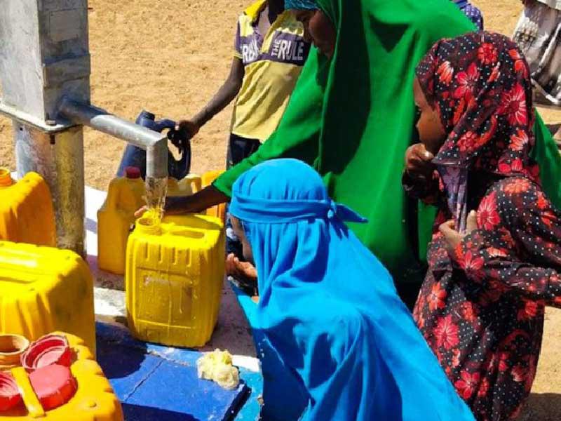 مشروعات المياه في مدينة بورعو شمال غرب صوماليلاند التي أقامتها جمعية الرحمة العالمية