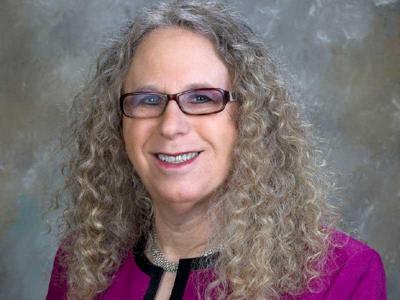 ريتشيل ليفينطبيبة الأطفال المتحولة جنسيا