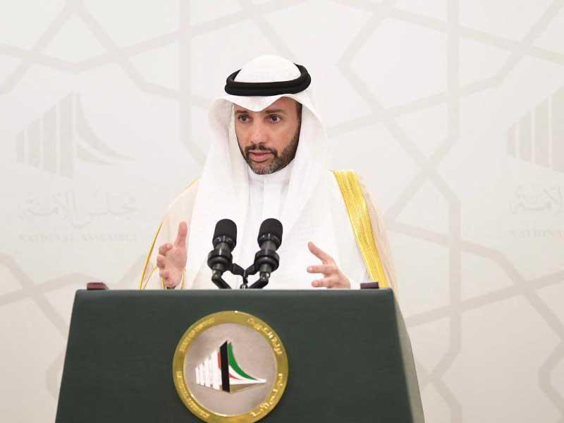 رئيس مجلس الأمة مرزوق الغانم متحدثاً في مؤتمر صحافي بالمجلس أمس