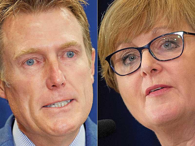 وزيرة الخارجية وزيرة المرأة ماريز باين - وزير العدل كريستيان بورتر 