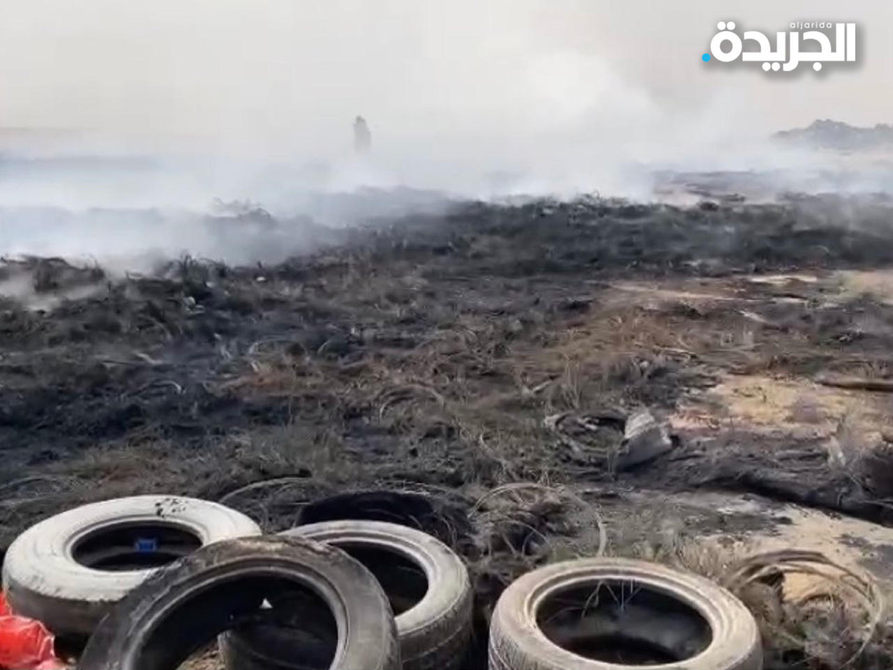 حريق إطارات على طريق السالمي