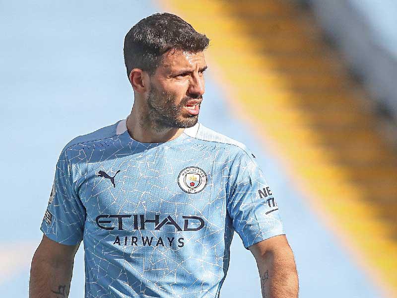 مهاجم مانشستر سيتي سيرخيو أغويرو