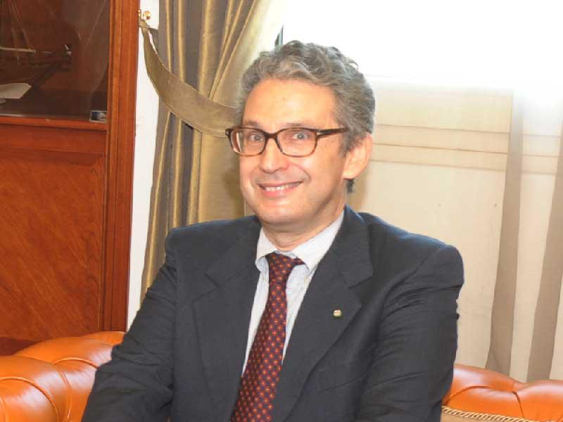  السفير الإيطالي لدى الكويت، كارلو بالدوتشي