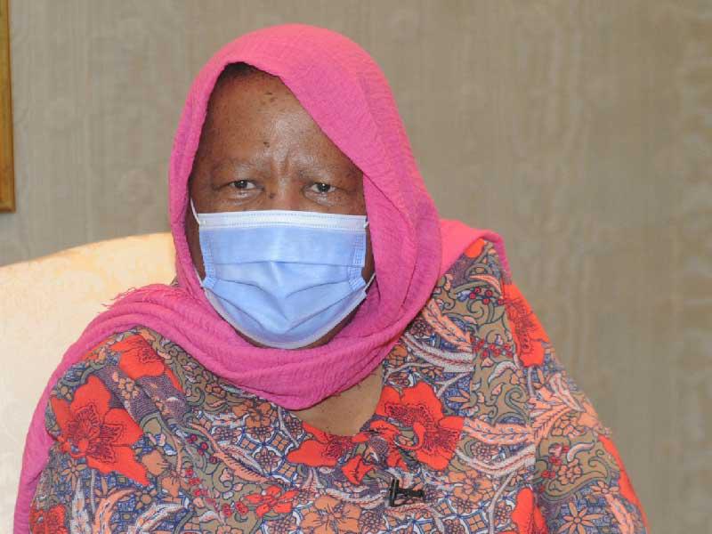 وزيرة العلاقات الدولية والتعاون في جنوب إفريقيا ناليدي باندور