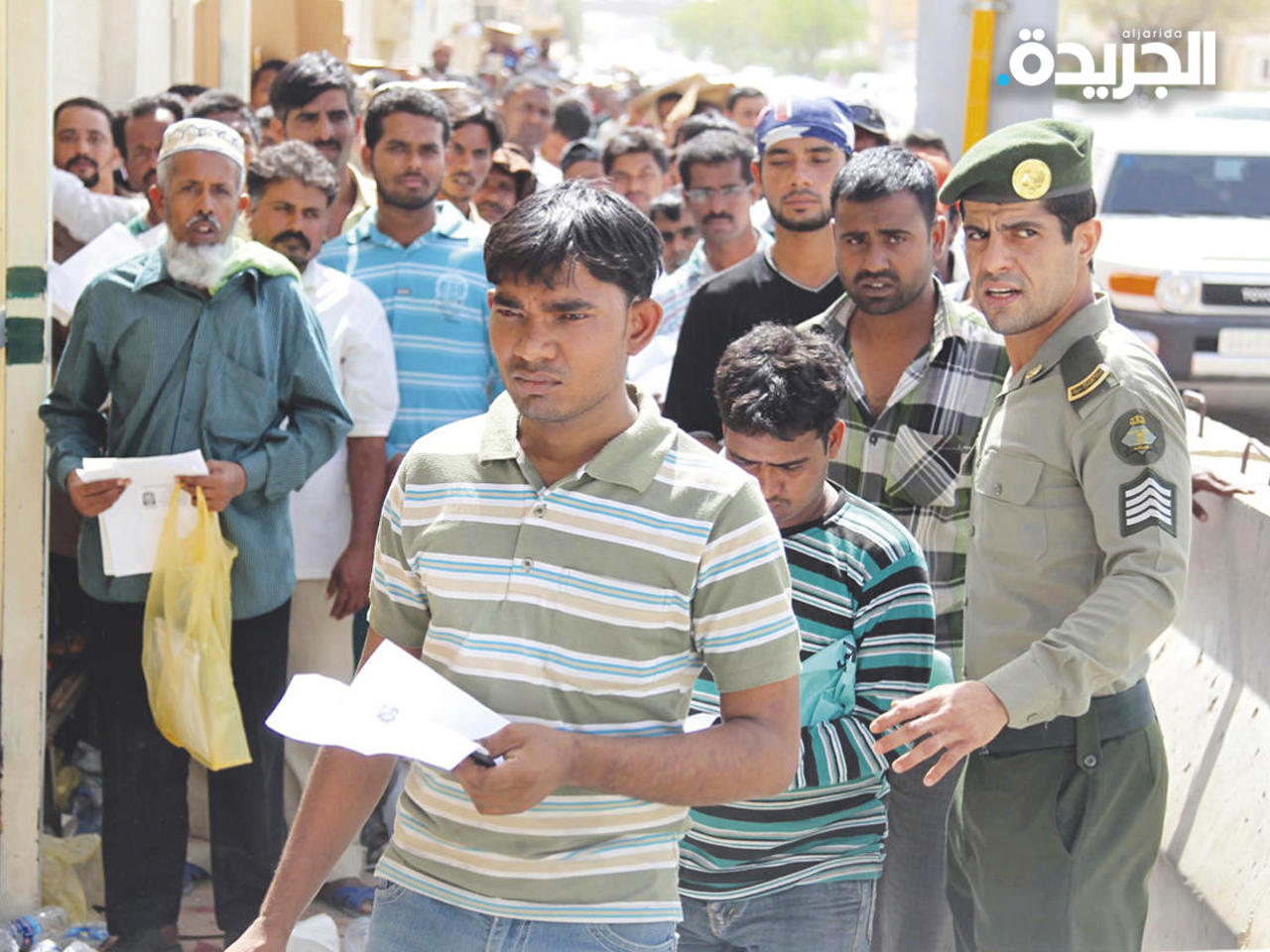 السعودية: خروج نحو 135.5 ألف أجنبي من سوق العمل