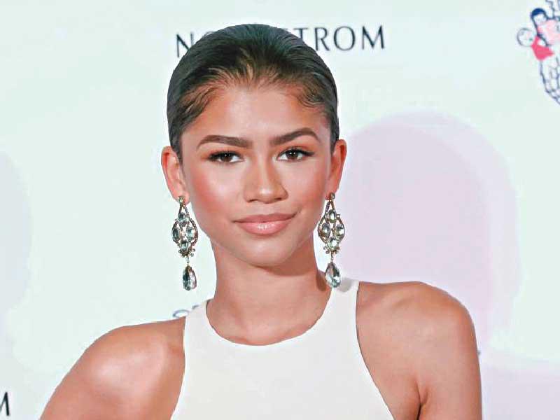 المغنية زيندايا 