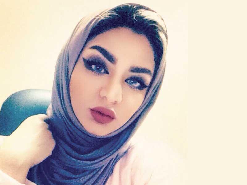 المؤلفة بدور يوسف