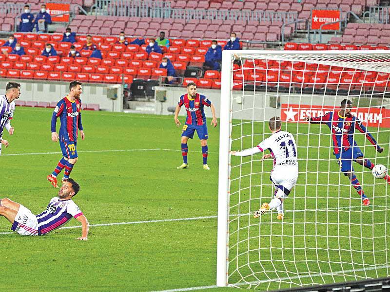 عثمان ديمبلي نجم برشلونة يسجل هدفه في بلد الوليد