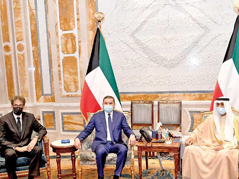  صاحب السمو أمير البلاد، الشيخ نواف الأحمد مستقبلاً رئيس حكومة الوحدة الوطنية في ليبيا أمس