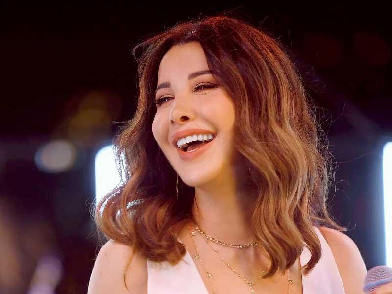 المغنية ​نانسي عجرم